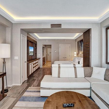 Luxury Beachfront Studio! Fort Lauderdale Exterior photo